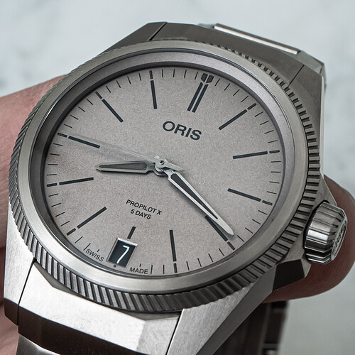 Oris-ProPilot-X-Calibre-400-2