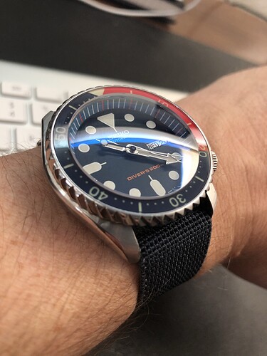 SKX009