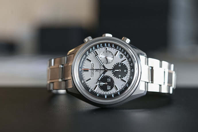 Seiko-Prospex-Automatic-Chronograph-50th-Anniversary-Limited-Edition-SRQ029-1