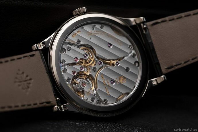 Patek-Philippe-Calatrava-Kaliber-PP-30-255-PS-740x493