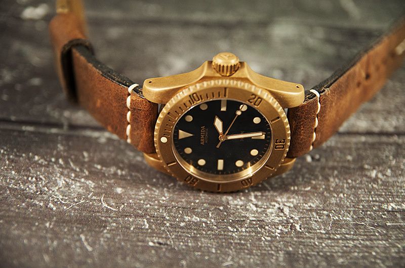 Aanmoediging is genoeg Monnik Hulp met Bronzen Horloge vinden - Algemene Horlogepraat - Horlogeforum.nl -  het forum voor liefhebbers van horloges
