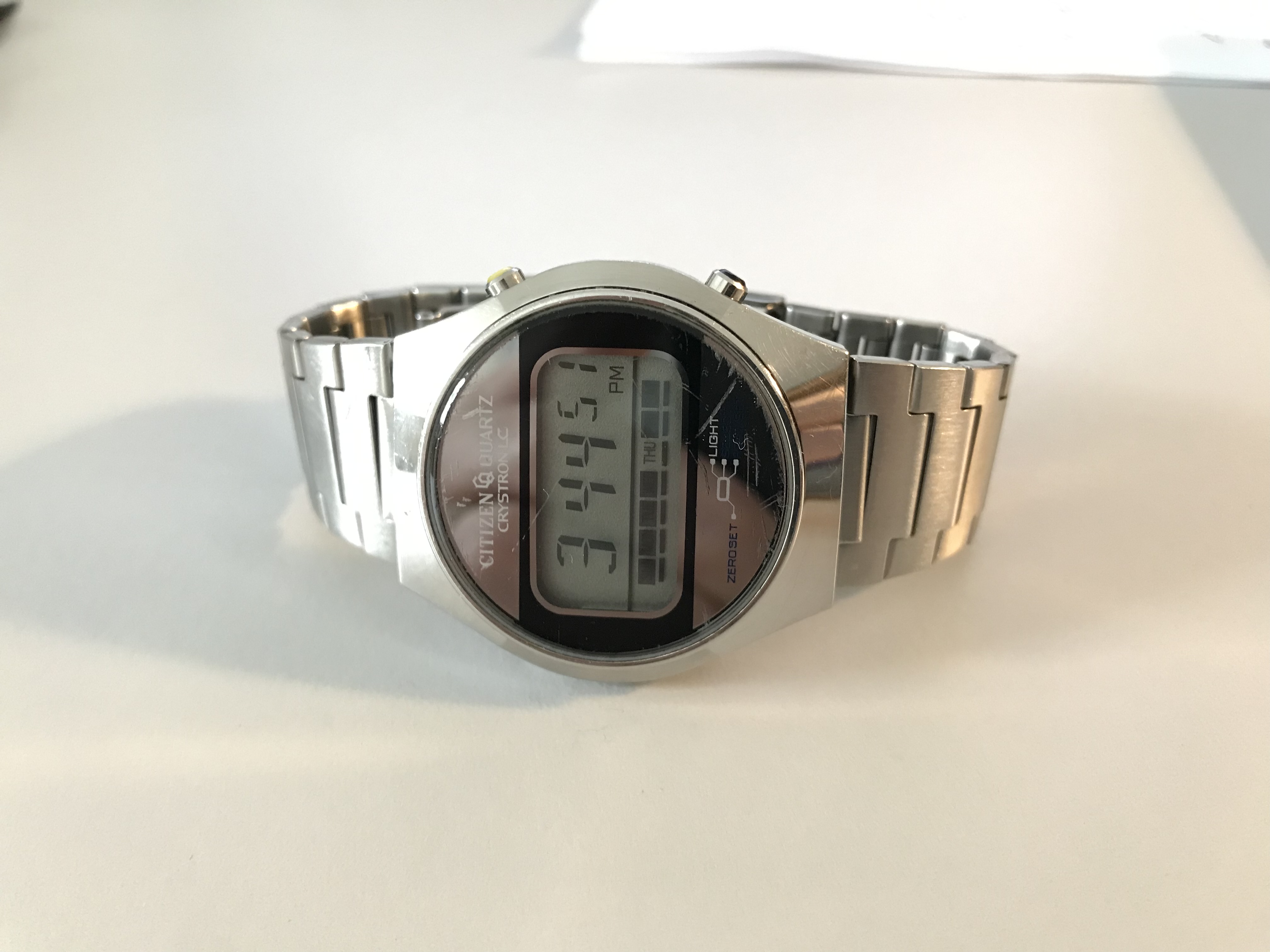 citizen crystron lc