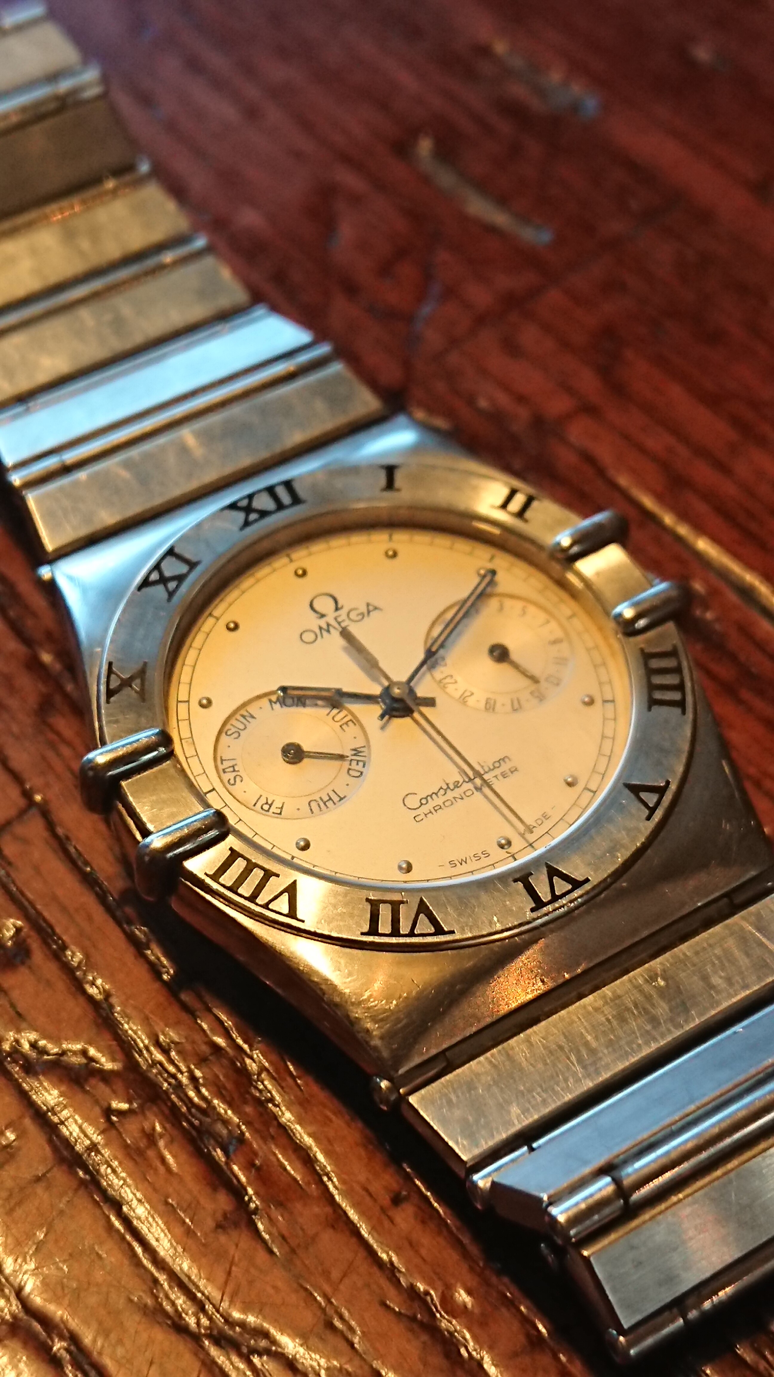 Omega constellation 1988 hotsell