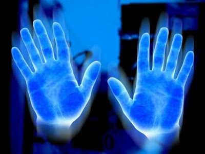glowing-hands