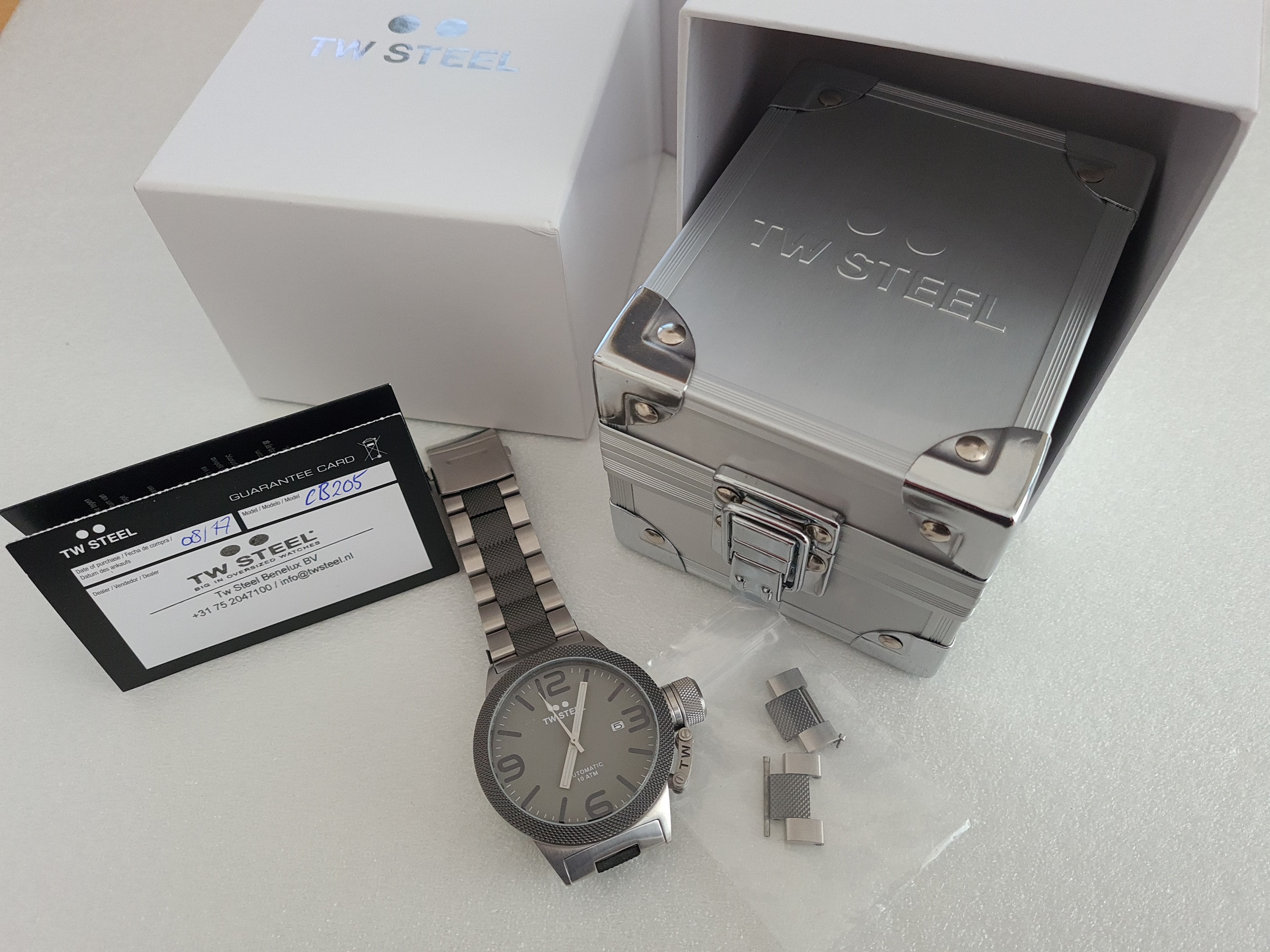 TK. TW Steel CB205 Automaat - Horlogemarkt (horloges) - Horlogeforum.nl -  het forum voor liefhebbers van horloges