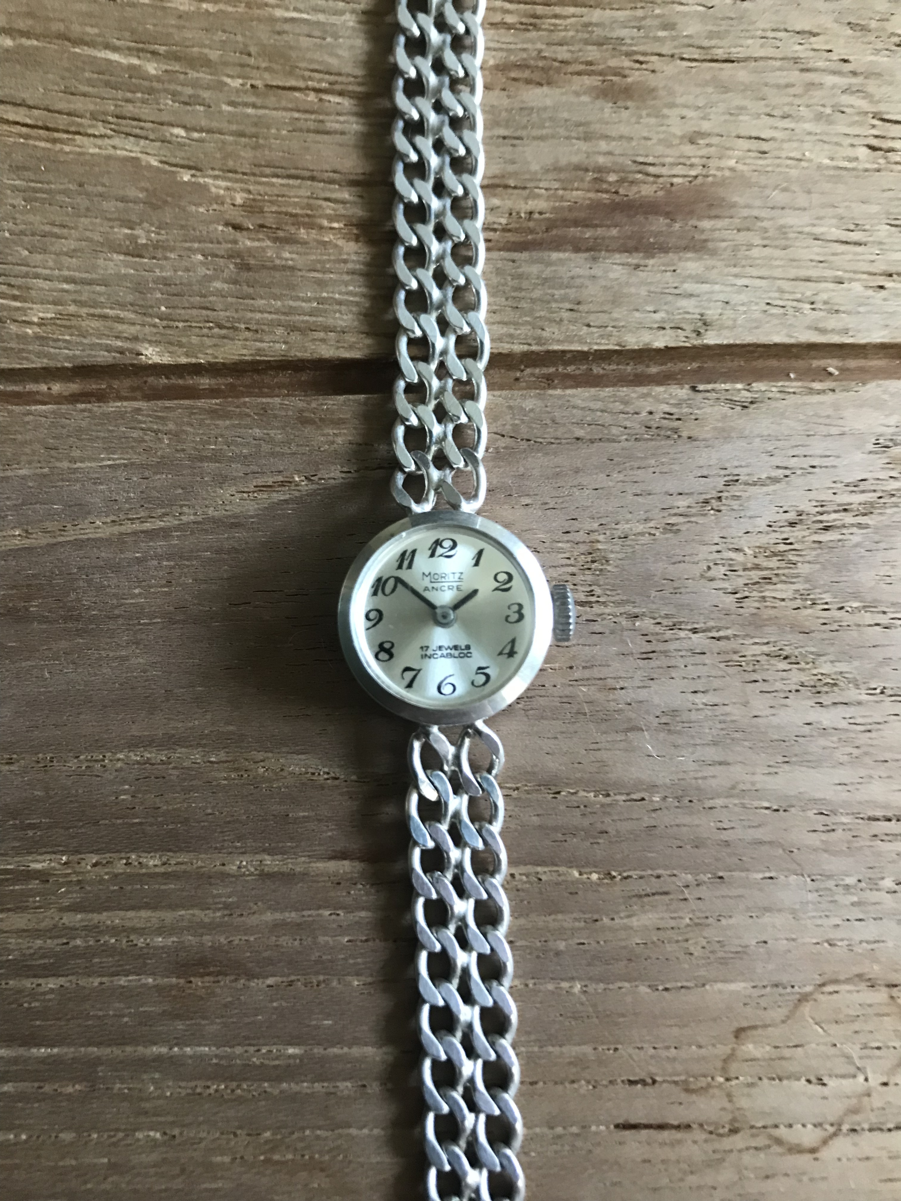 Horloge openmaken on sale