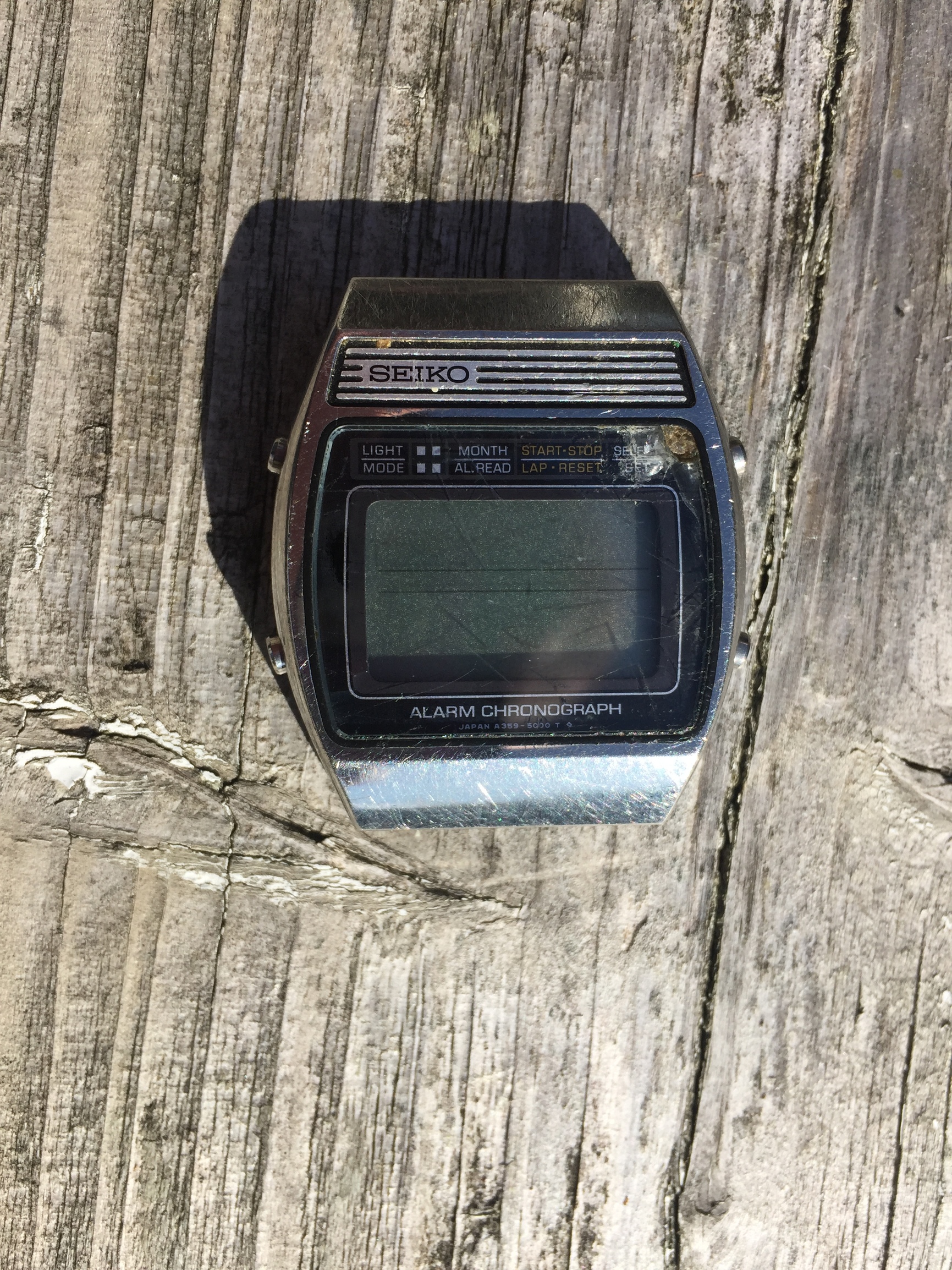 Seiko A359 5010 LCD werkt niet na batterijwissel - Vintage Horlogeforum -   - het forum voor liefhebbers van horloges