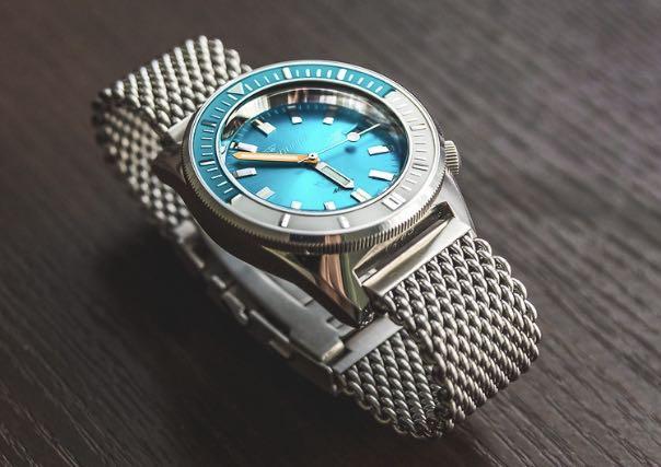 squalematic_60_atmos_blue_1568108381_326bc929_progressive