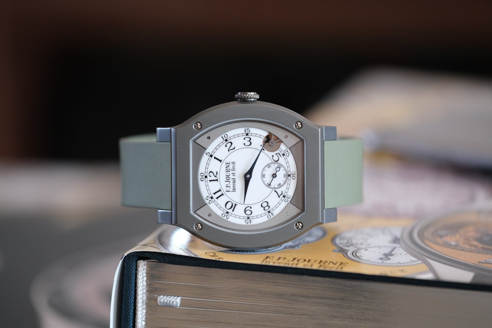 élégante 48 mm titalyt