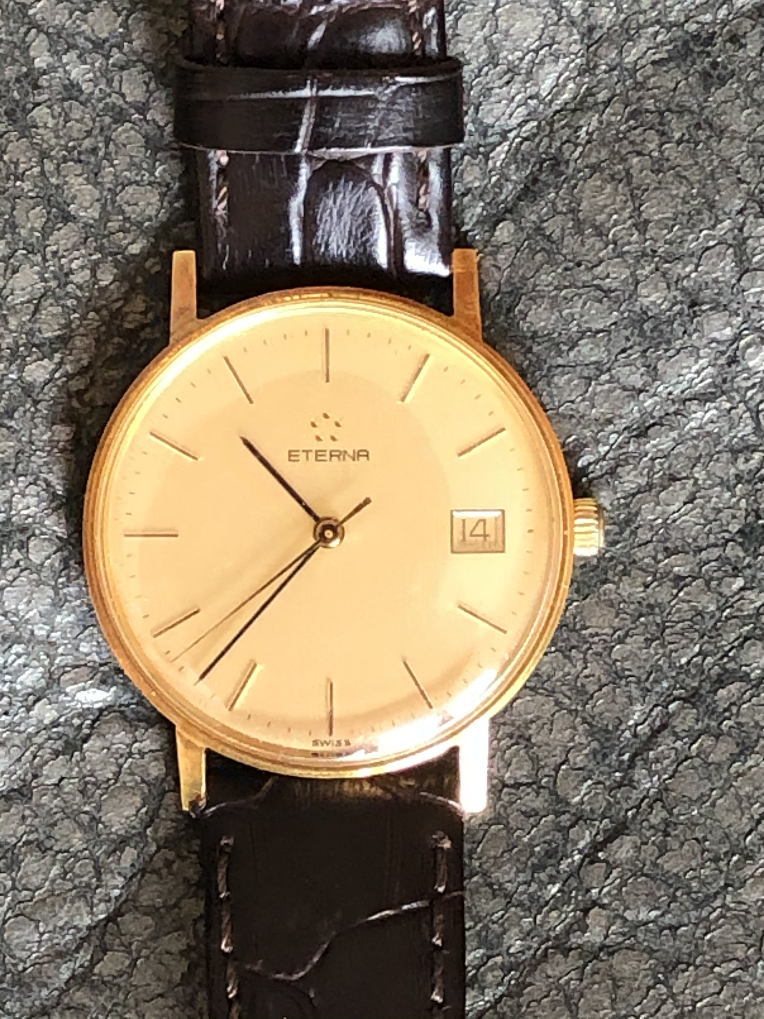 Eterna horloge goud sales
