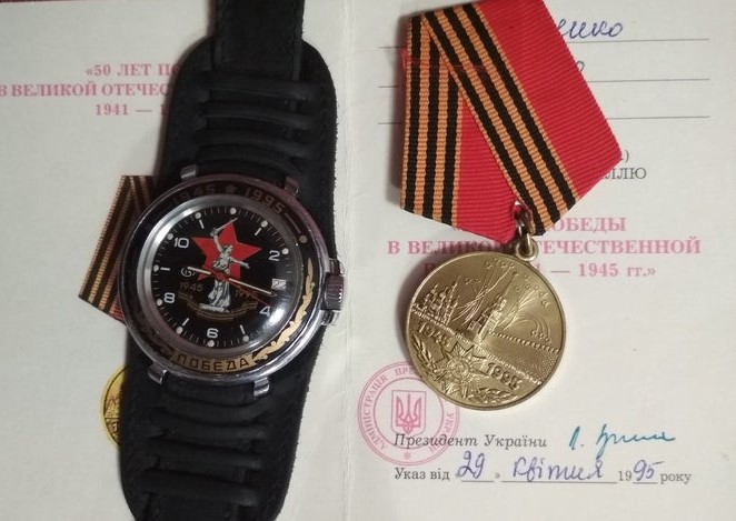 il_794xN.2749296970_pn89