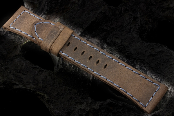 big-stitch-02-strap1_600x600
