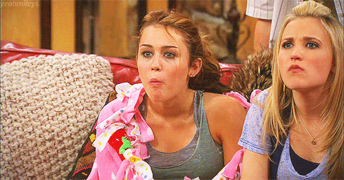 miley-cyrus-gifs-JRvENt