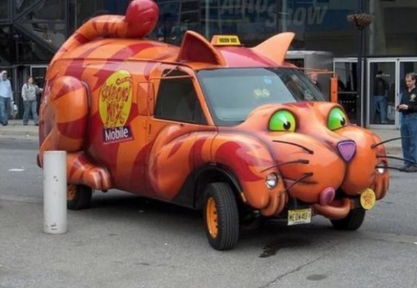 Top-10-Vehicles-That-Look-Like-Cats-10