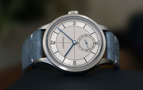 Longines_Heritage_Classic_Sector_Dial_darkblue_reclining_1000-600x380