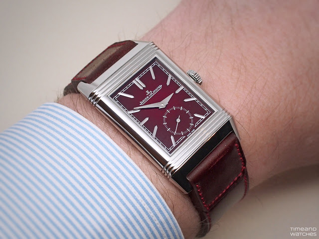 Jaeger-LeCoultre-Reverso-Tribute-Small-Seconds-Wine-Red-Dial-007