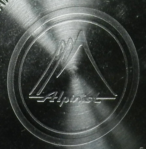 Alpinist_back_logo_DSCN1864