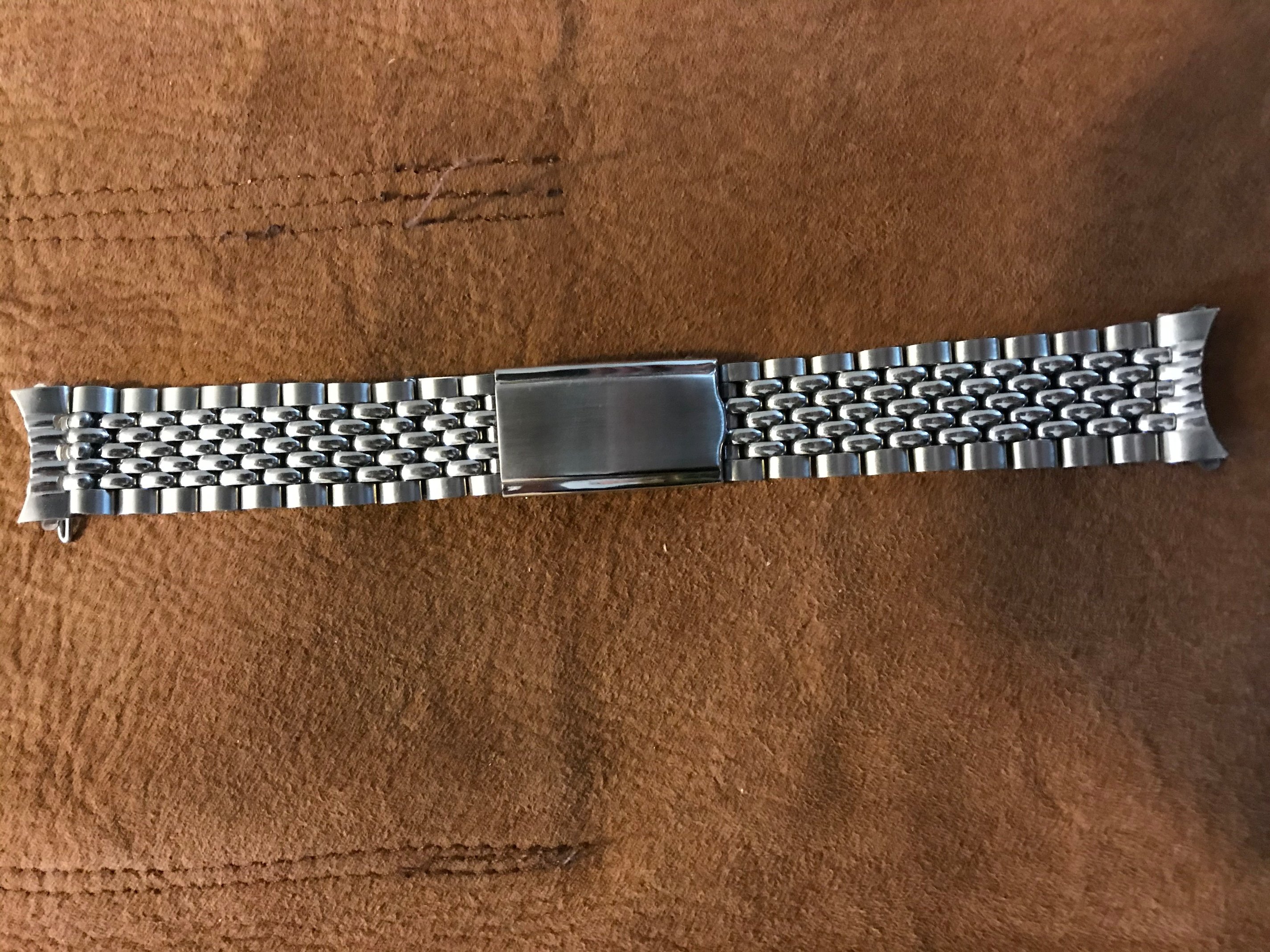 inhoud Blanco Dressoir Nu te koop: Nos Beads of Rice band 18mm - Horlogemarkt (banden, onderdelen,  etc) - Horlogeforum.nl - het forum voor liefhebbers van horloges