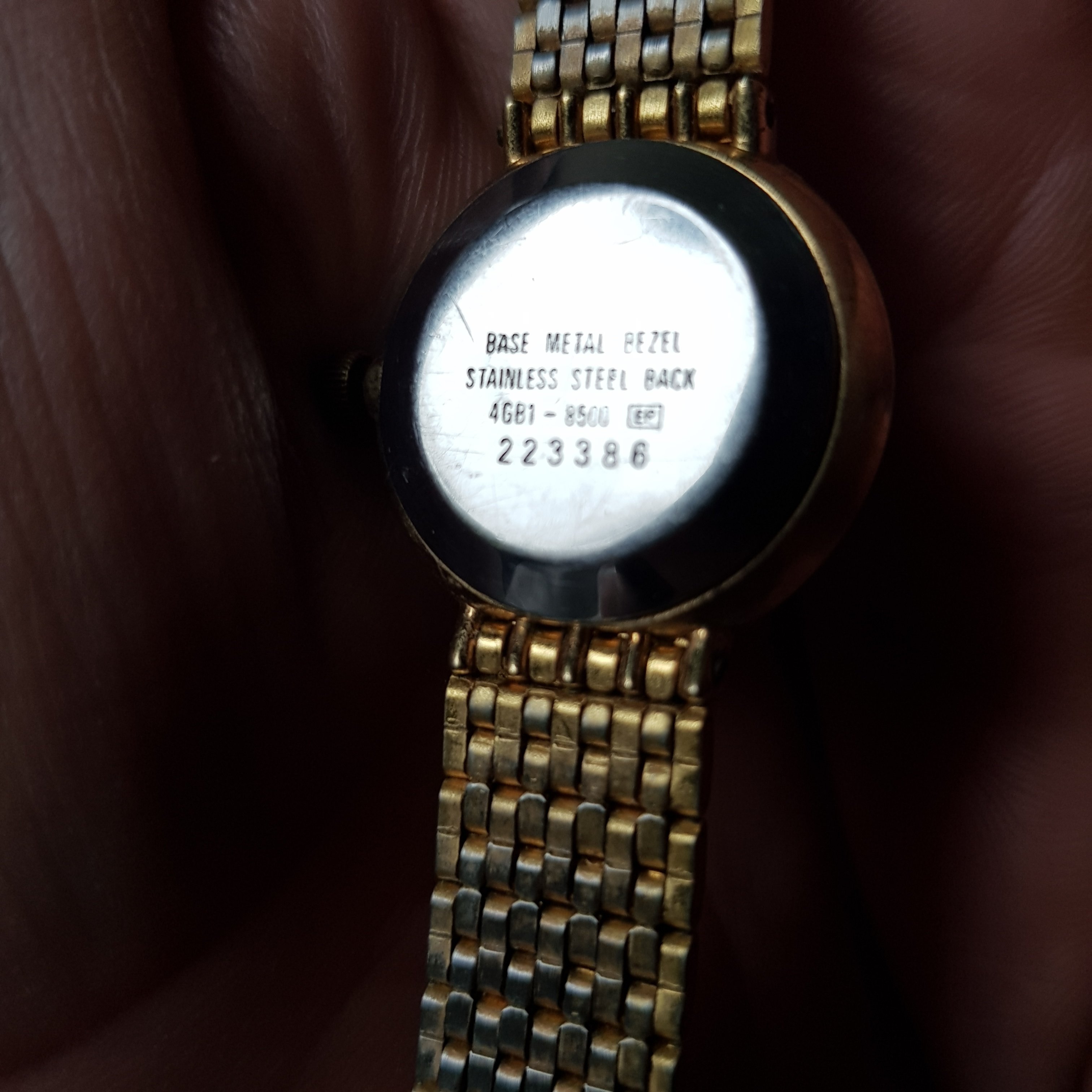 Must de Cartier Quartz ?? - Vragen over echtheid, type, waarde etc -  Horlogeforum.nl - het forum voor liefhebbers van horloges