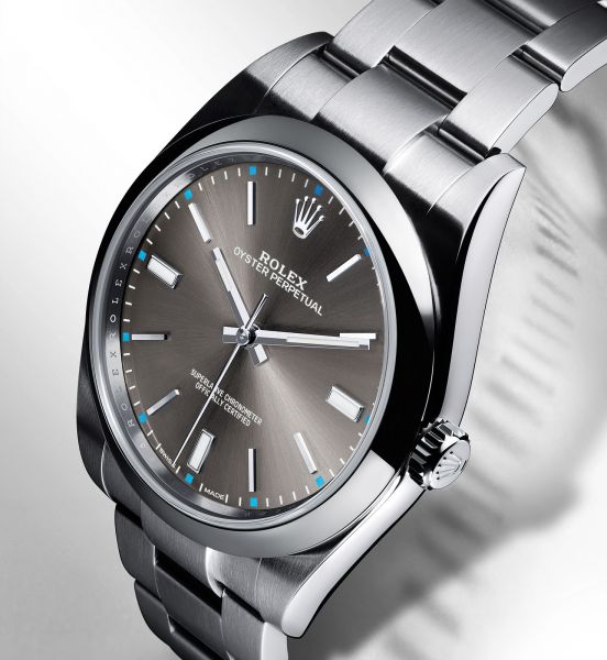 rolex-oyster-perpetual-39-114300-dark-rhodium-above