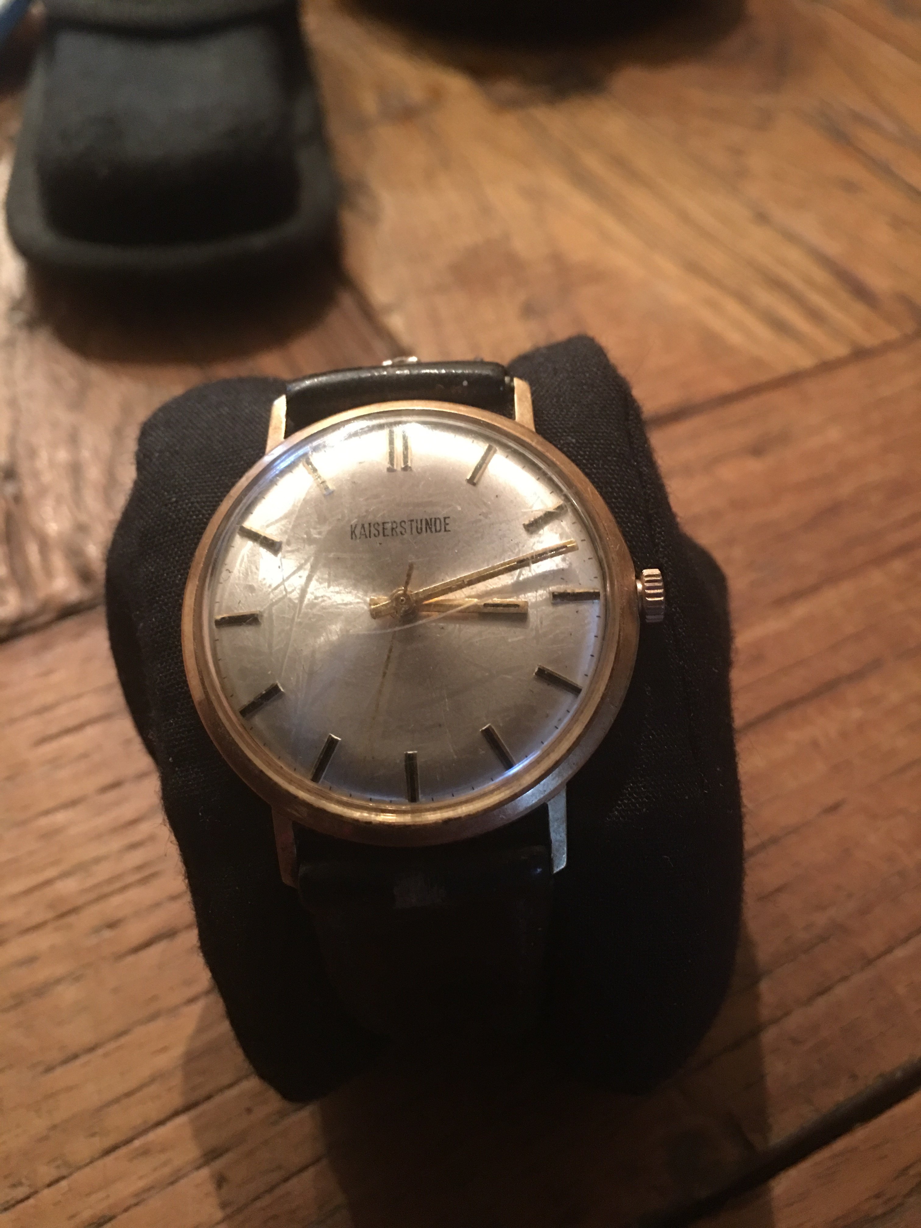 Kaiserstunde - Vragen over echtheid, type, waarde etc - Horlogeforum.nl -  het forum voor liefhebbers van horloges