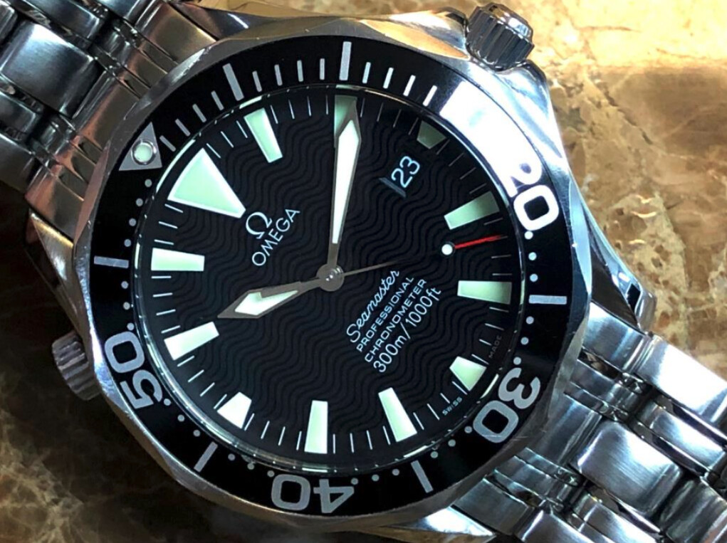 Aquaracer vs seamaster clearance
