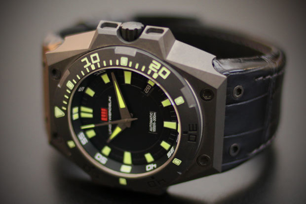 linde-werdelin-hard-grey-dlc-watch-1