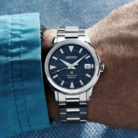 SPB259J1_wrist