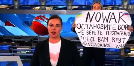 22-03-14_Marina_Ovsyannikova_Protest